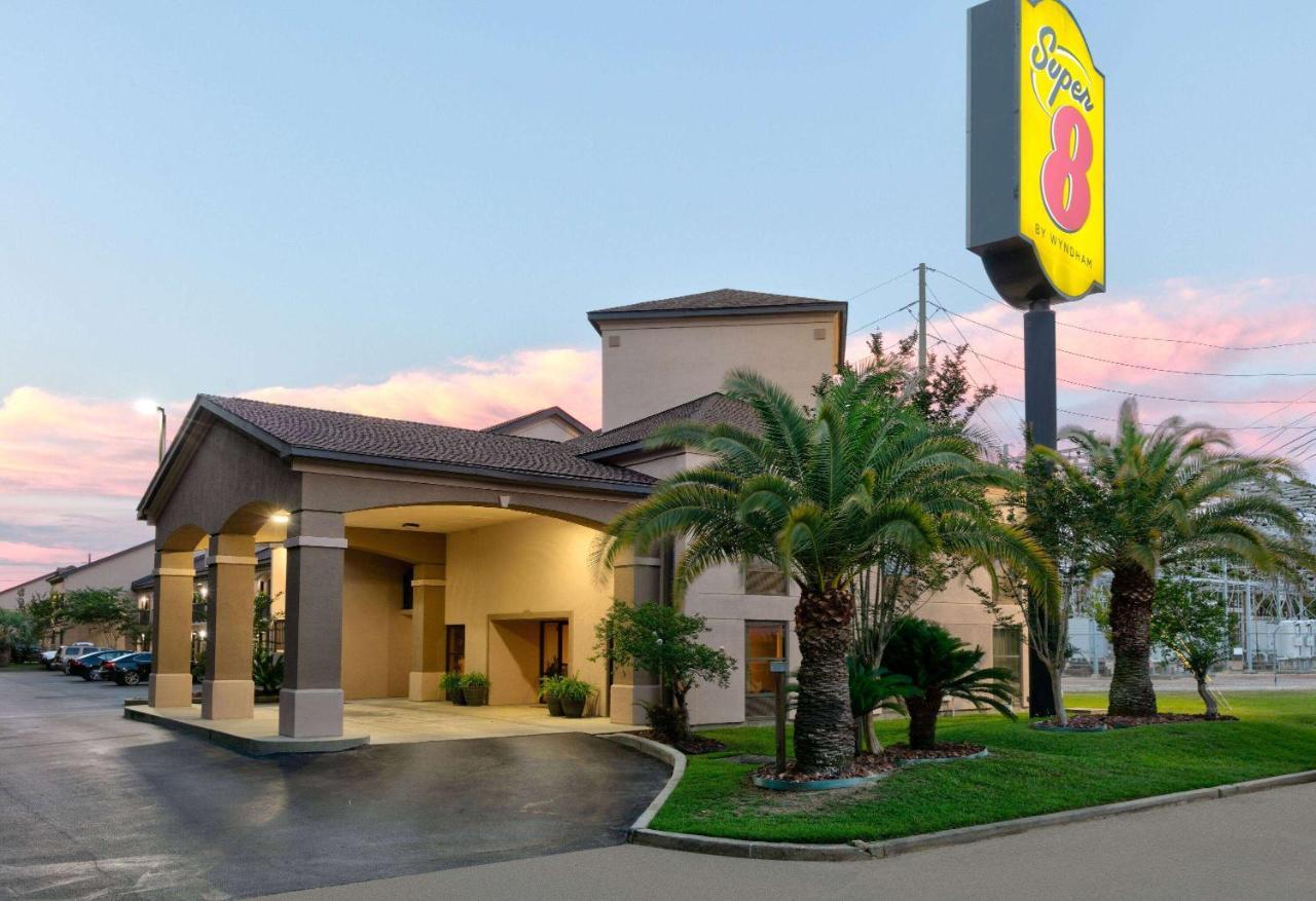 Super 8 By Wyndham Diberville Biloxi Area Bagian luar foto